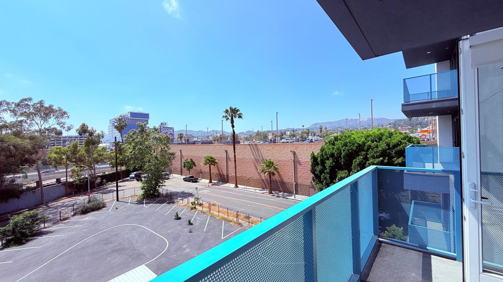 One Lux - West Hollywood Appart hôtel *